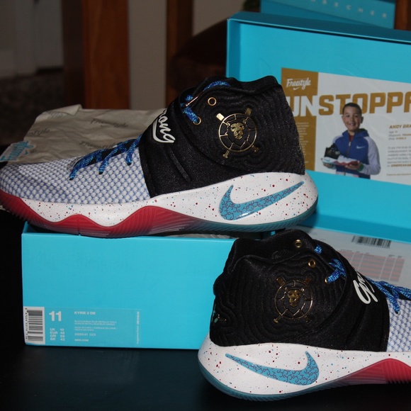 Nike Kyrie 2 Freestyle Doernbecher 898641-001 - Picture 1 of 7